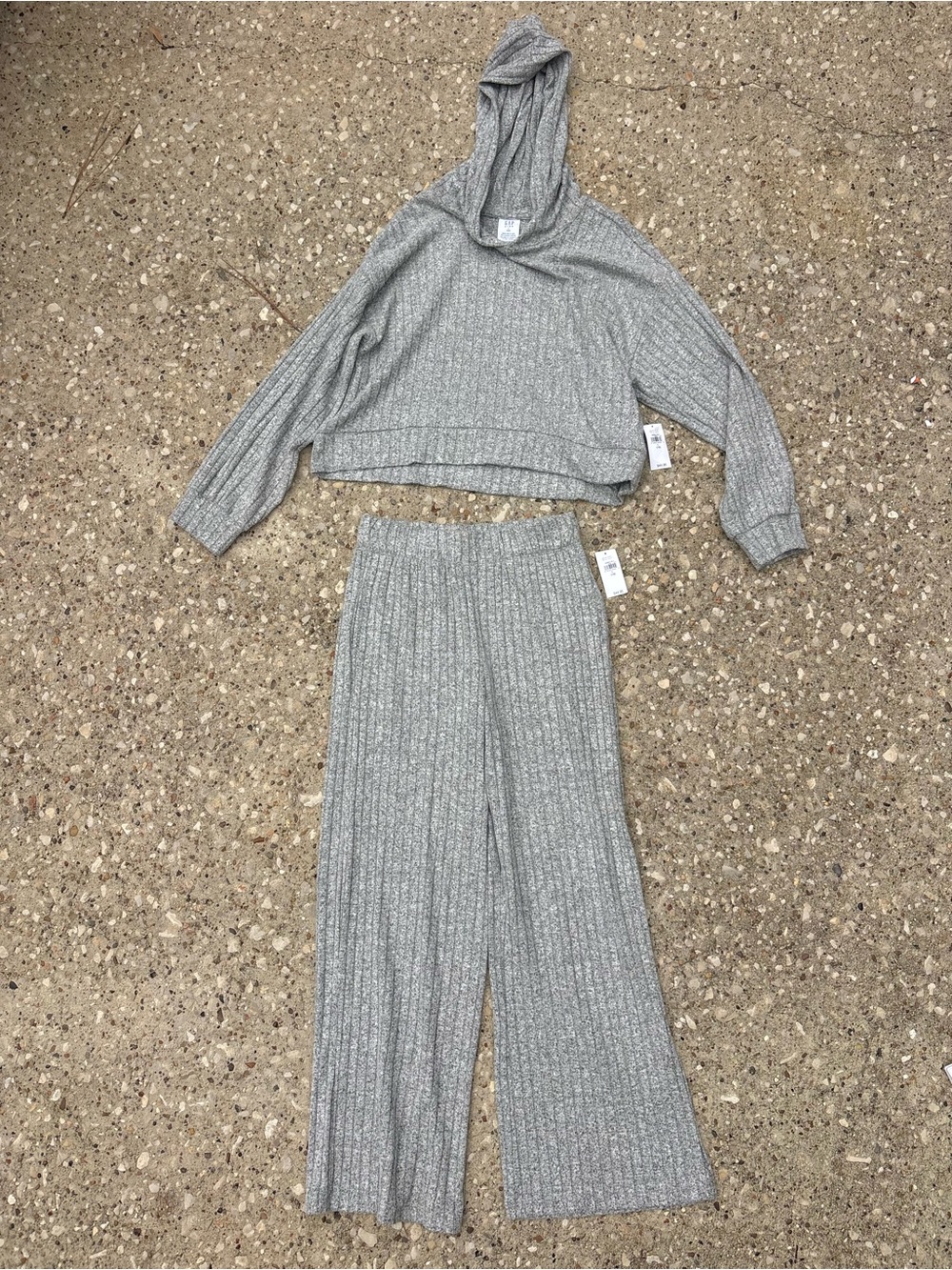 GAP Rib-Knit Wide Leg Set - Light Gray - Picture 2 of 4